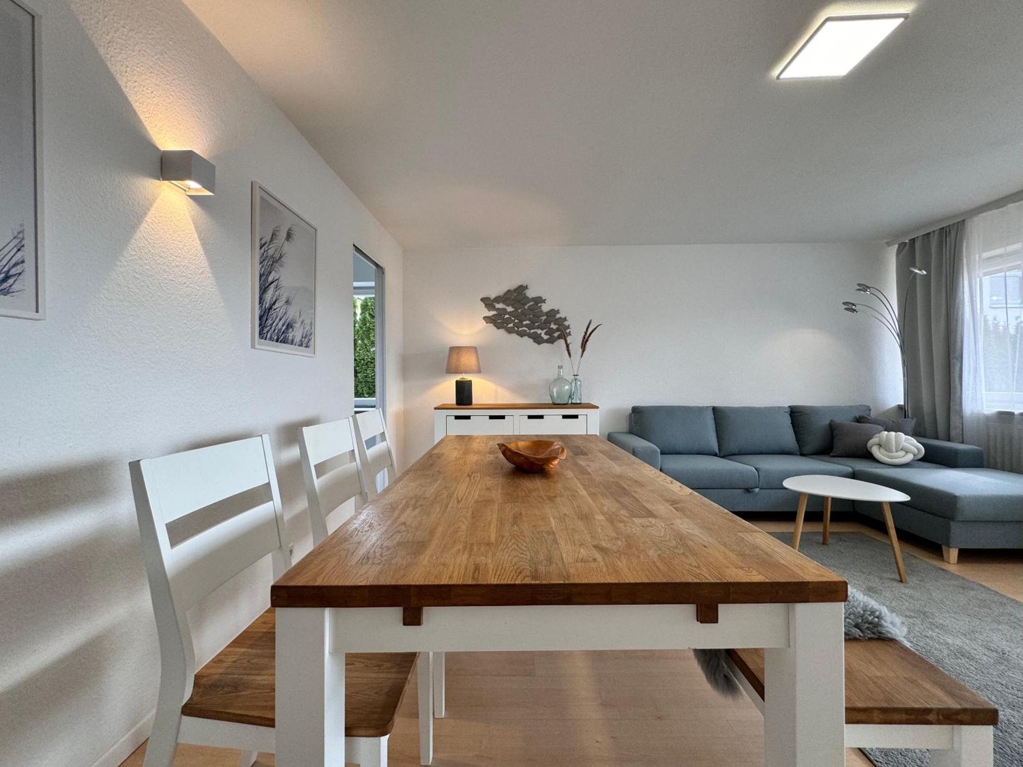 Seeblick In Apartment